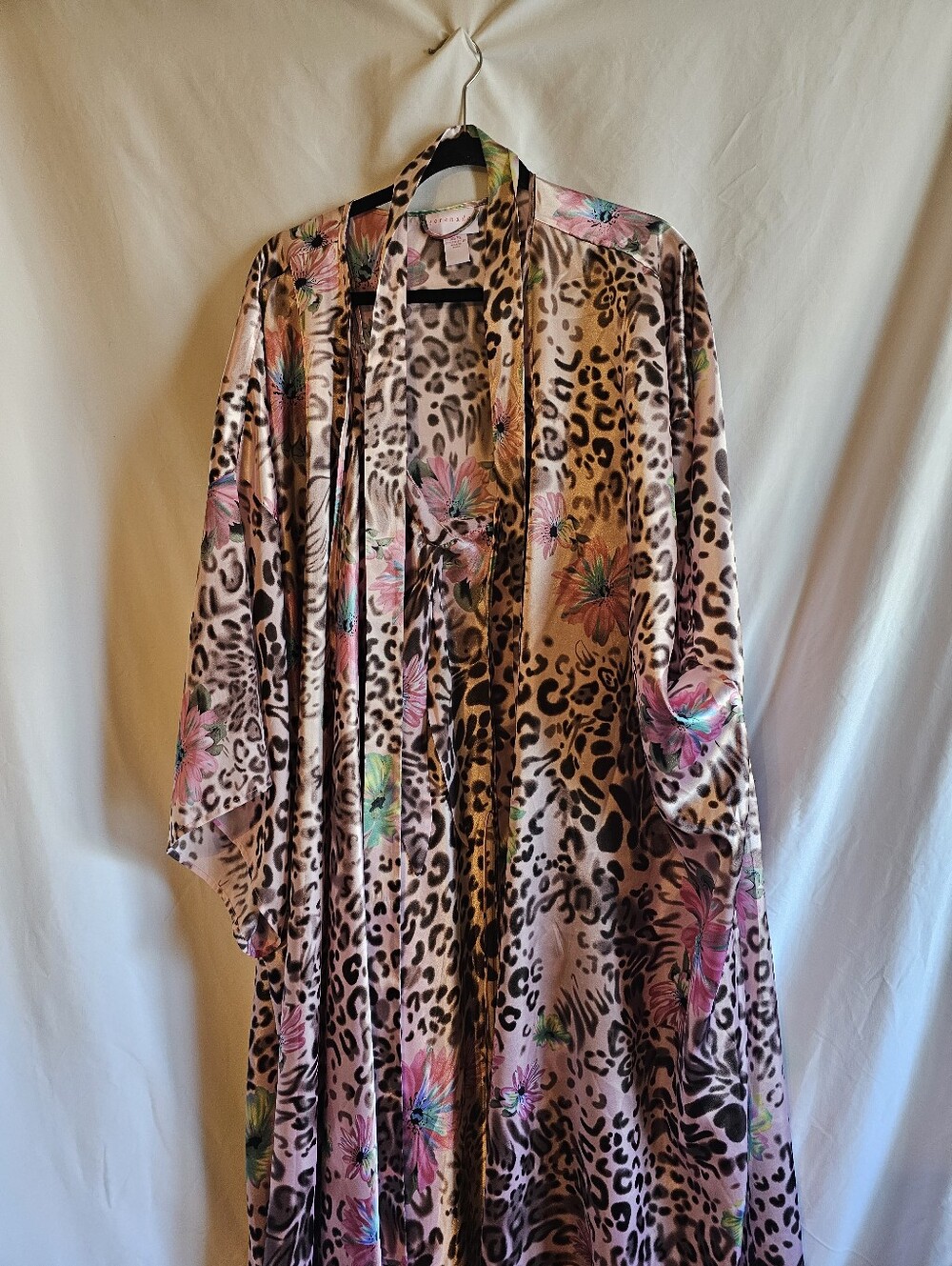 Leopard Floral Satin Kimono in Pink Robe Size 34